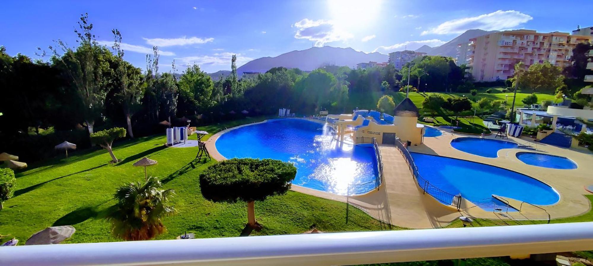 Luxury Suites Minerva Beach Benalmádena Exterior foto